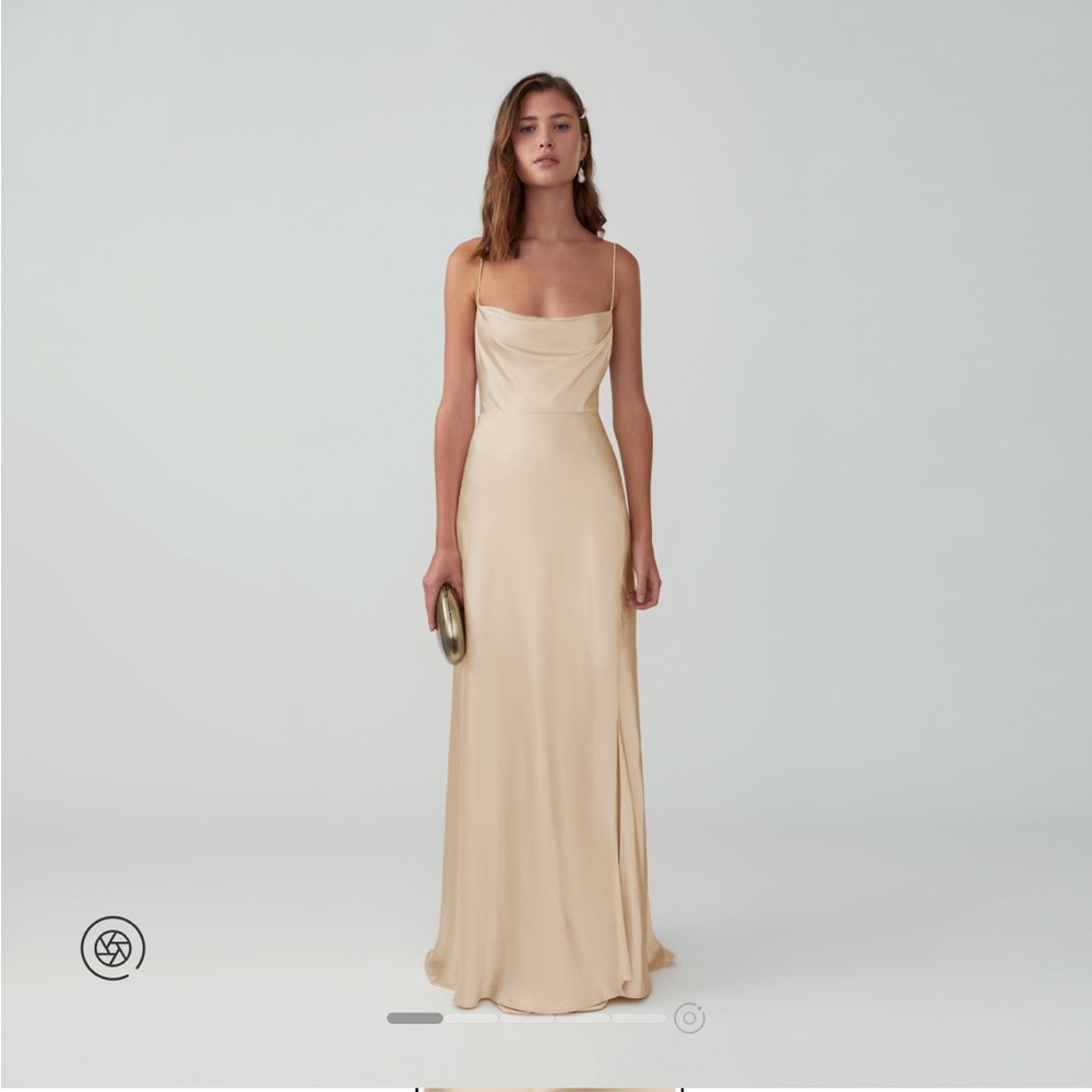 Fame & Partners Light Nude Dress